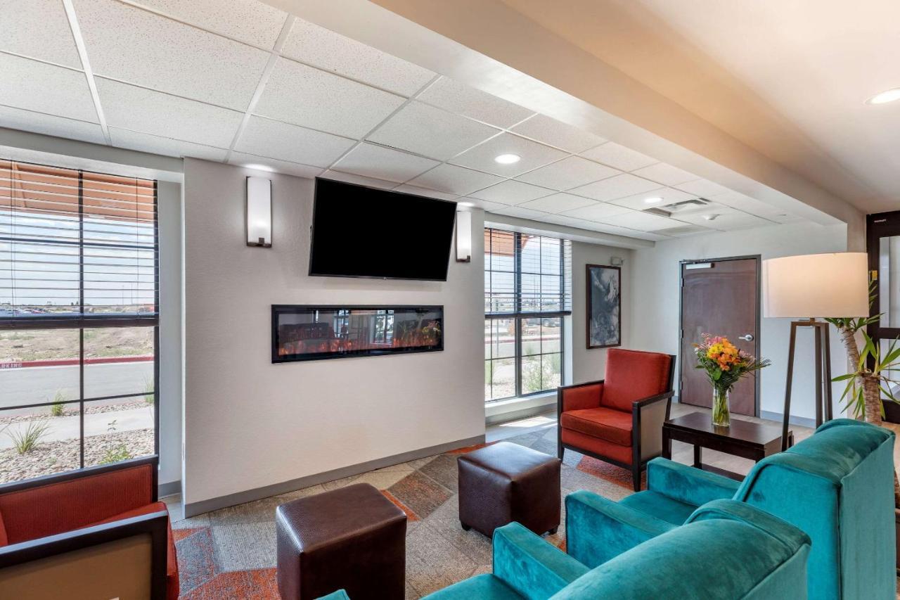 Comfort Inn & Suites Bennett Strasburg Kültér fotó