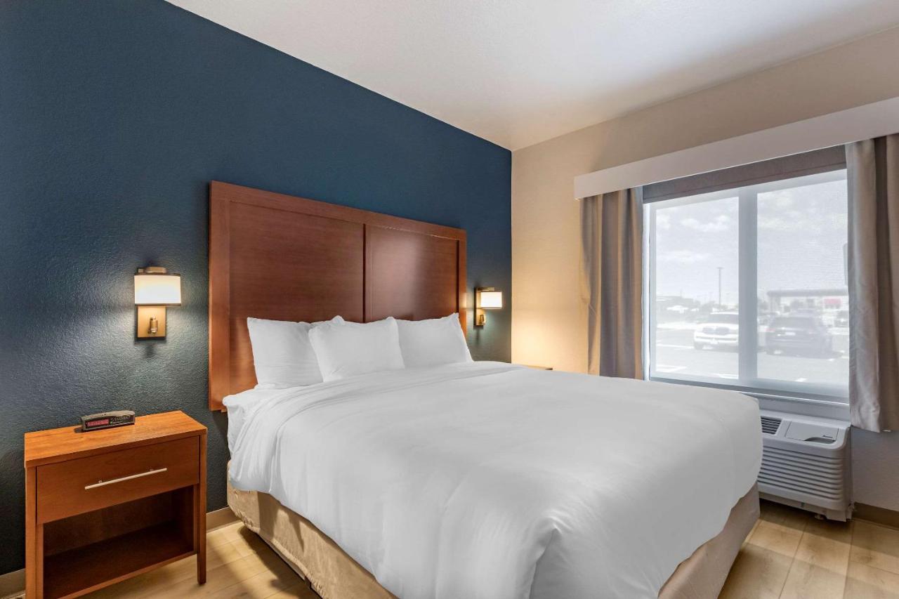 Comfort Inn & Suites Bennett Strasburg Kültér fotó